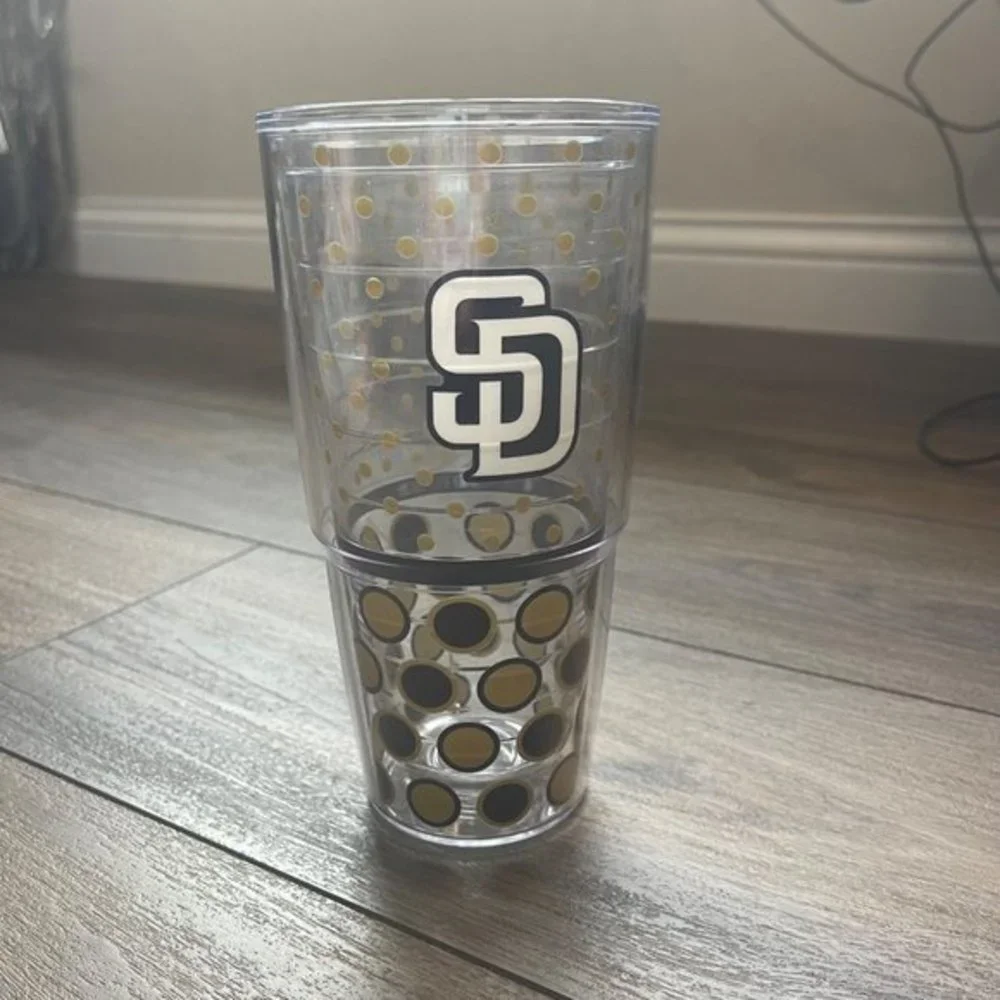 Tervis MLB Official San Diego Padres Baseball 24 oz. Insulated Tumbler USA‎